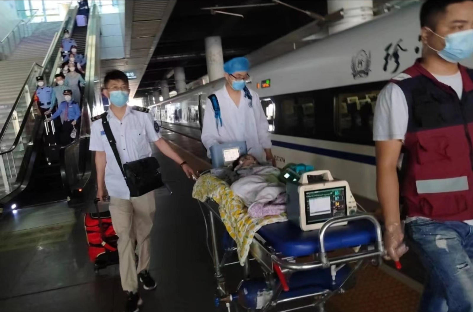 韶关高铁转运公司